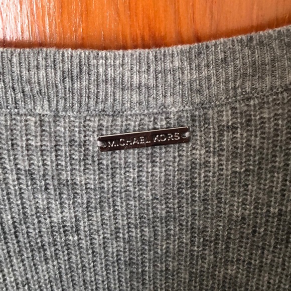 Michael Kors Sweater - Picture 4 of 5